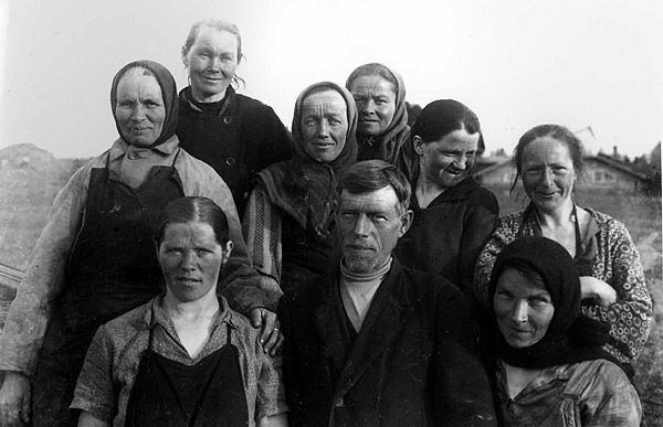 «Советское крепостное право»: почему колхозникам в СССР не выдавали паспорта