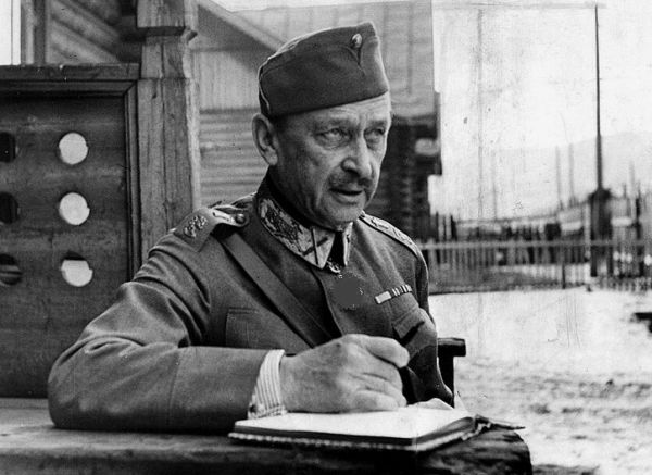 Почему Сталин лично вычеркнул Маннергейма из списка военных преступников